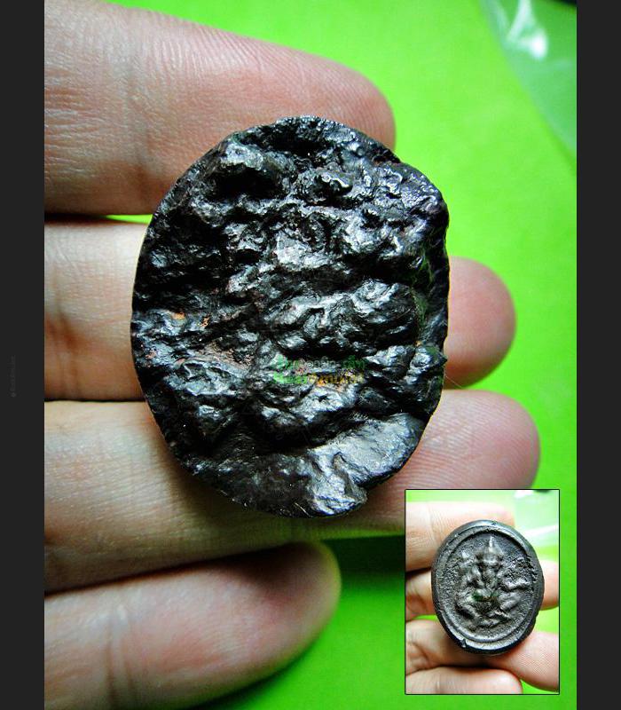 NATURAL CARVE THAI LEKLAI AMULET POWERFUL UMKLUM CAVE STONE PIKANET 4 HAND