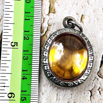 Naga Eye Leklai Magic Lucky Gambling Stone Pendant Toffy Yellow Thai Amulet 0205
