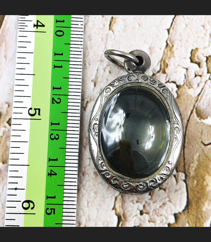 Naga Eye Leklai Magic Lucky Protection Stone Toffy Olive Green Thai Amulet #1417