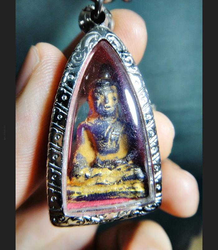 THAI AMULET HAND CARVE LEKLAI NAGA EYE GEMS STONE OLD BUDDHA ANCIENT VIOLET