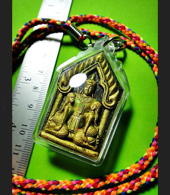 CHARMING POWER LOVE RELATIONSHIP KHUNPAEN ENCHANTER LP CHANG AMULET THAI BLACK GOLD