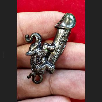AMULET THAI TALISMAN REAL PALADKIK ELEPHANT PENIS PENDANT LP CHANG BLACK