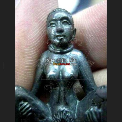 THAI BRONZE PENDANT LADY LOVE ATTRACT CHARMING AMULET E-PER SEXY NUDE LP KEY 9164