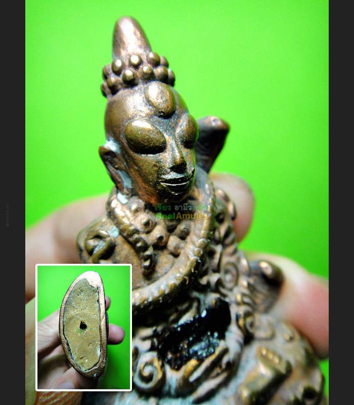 THAI REAL AMULET NGUNG GAMBLE ALIEN FACE SNAKE COBRA AC KOM TAKUD COPPER