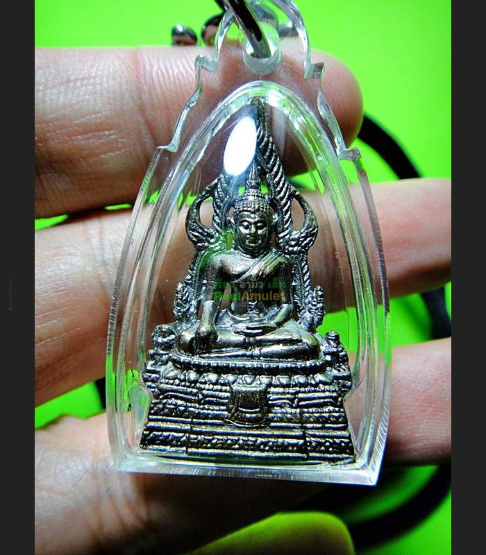 CHINNARAJ MINIATURE PEACEFUL BUDDHA THAI AMULET LP KEY HAPPINESS BLACK SHINE