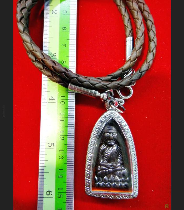 THAI AMULET PROTECTION PREVENT HAPPINESS RICH WEALTH KLOY MONK TUAD BLACK