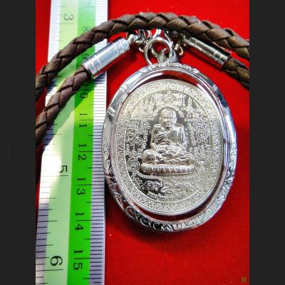 THAI AMULET MAHAYAN ALPHABET HAPPINESS RICH LUCKY WEALTH KLOY MEDAL ANPAKA