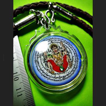 LOCKET NAKED DRAWIN LOCKET CHARMING ATTRACT RETURN LOVE EPER LADY NUDE THAI AMULET LP WANGUY BE2550 BLUE SCREEN 7740