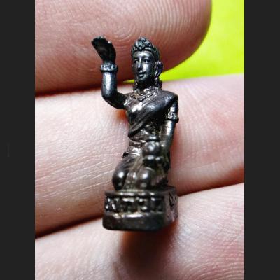 MINIATURE LADY BECKON CATCH MORE CUSTOMER TRADING THAI AMULET LP KEY BLACK 7894