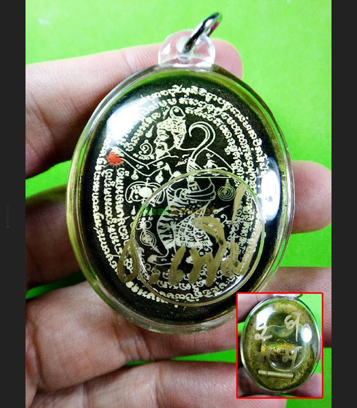 Lersri Hermit Walk Protect Magic Health Wealth Fortune Oil Perm Thai Amulet 7921