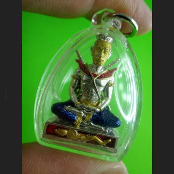 KHUNPAEN MINIATURE BRONZE COLOR THAI AMULET LOVE CATCH LADY HYPNOTIZE MIND