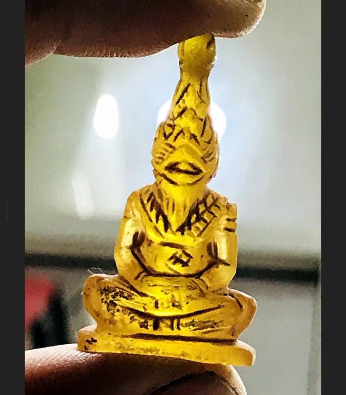 Leklai Naga Eye Crystal Stone Lersri Payanak Head Lucky Yellow Thai Amulet 15423