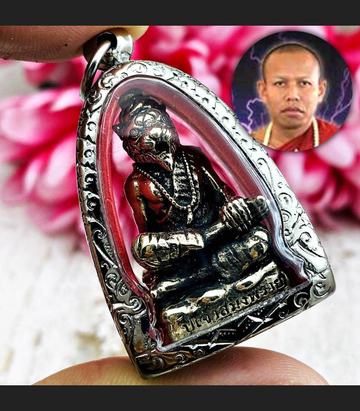 Miniature Lersri Puseir Saming Tiger Head Hermit Lp Nen Be2555 Thai Amulet 16002