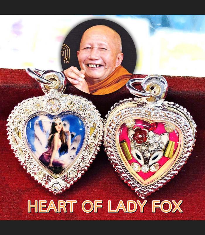 BEAUTIFUL LOCKET PHOTO SEXY LADY NINE 9TAIL FOX HEART KUMIHO KITSUNE THAI AMULET LP NERAMIT BE2560 SILVERY MICRON DIAMOND FRAME CASE