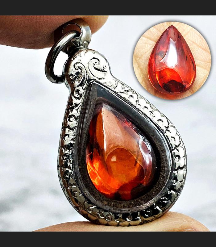 Leklai Naga Eye Magic Healing Protection Stone Teardrop Red Thai Amulet 16574