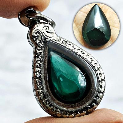 Leklai Naga Eye Crystal Magic Lucky Stone Teardrop Rich Green Thai Amulet #16577