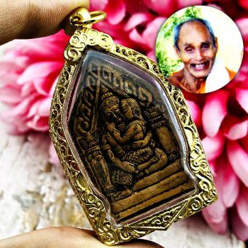 Khunpaen Lady Ashes Casino Lotto Win Behind Monk Suang Be2519 Thai Amulet 16772