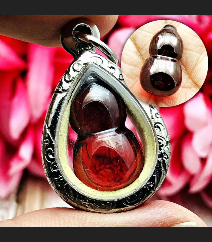Crystal Healing Cave Stone Naga Eye Leklai Calabash Bottle Red Thai Amulet 16862