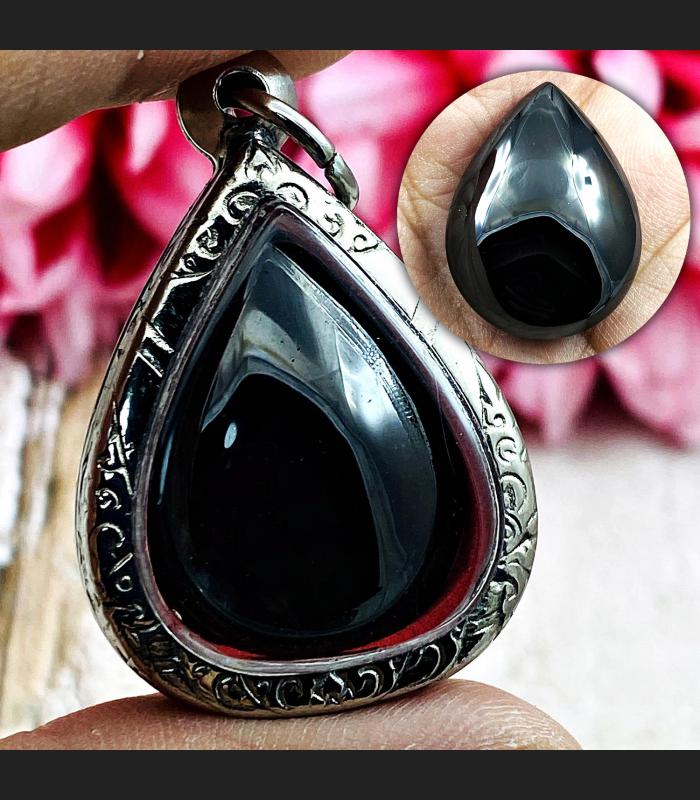 Leklai Naga Eye Tear Stone Magic Lucky Wealth Protection Black Thai Amulet 17032