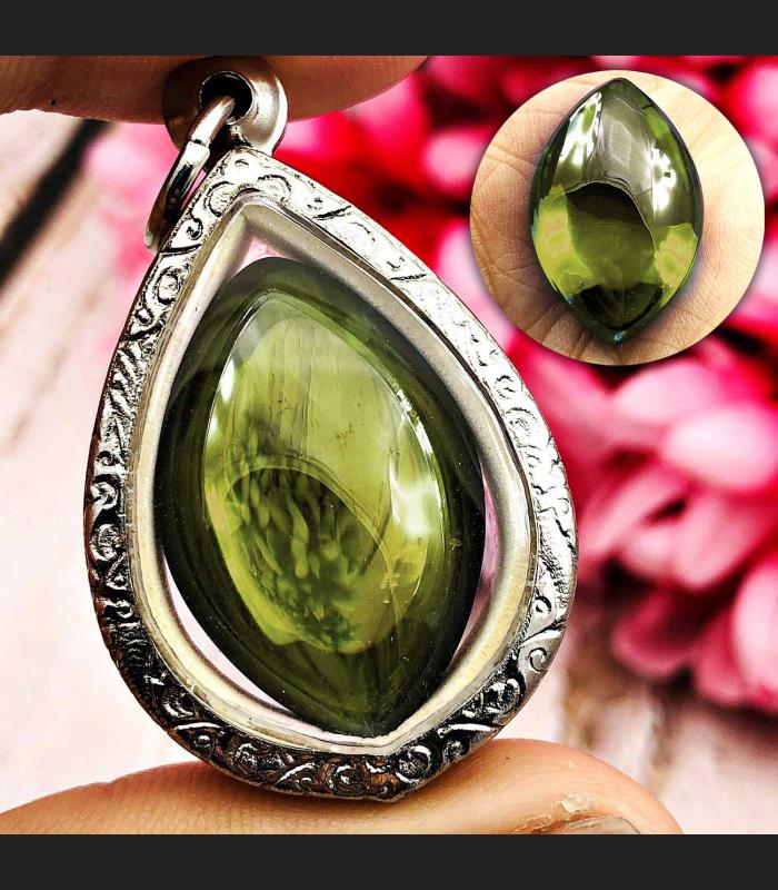 Leklai Nakee Buddha Naga Eye Healing Stone Crtstal Lucky Green Thai Amulet 17039
