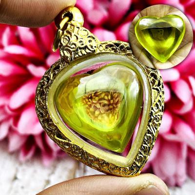 Crystal Healing Naga Eye Mind Stone Leklai Pendant Green Thai Amulet #17095