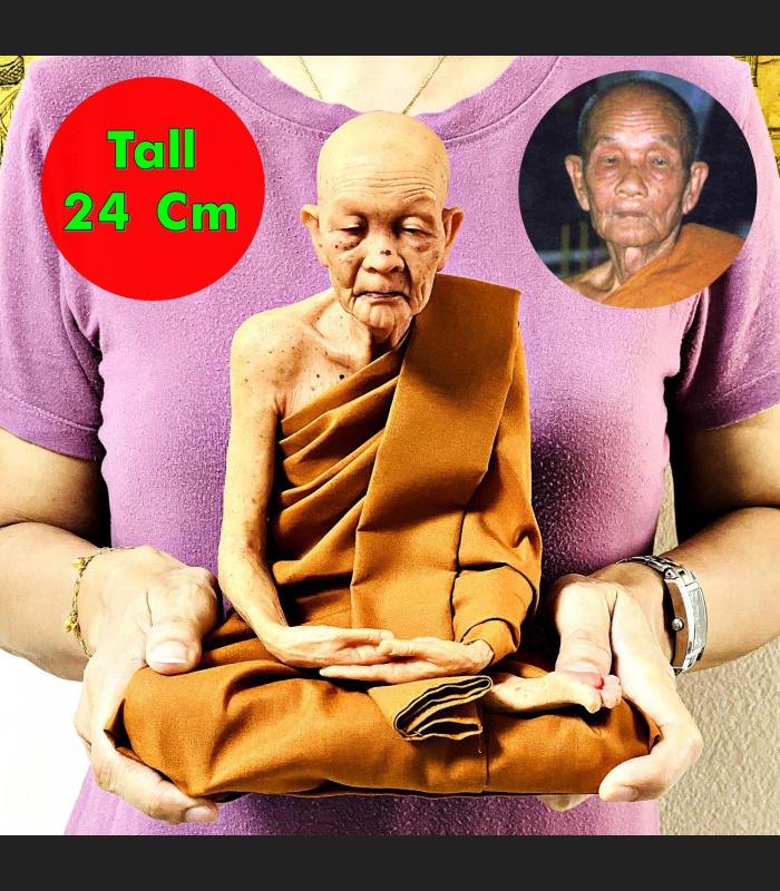 Lifelike Wax Art Monk Meditation Statue Lp Doon WatBuraparam Thai Amulet #17146