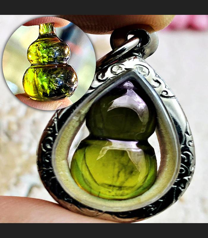 Crystal Healing Naga Eye Leklai NamTow Bottle Fortune Green Thai Amulet #17190