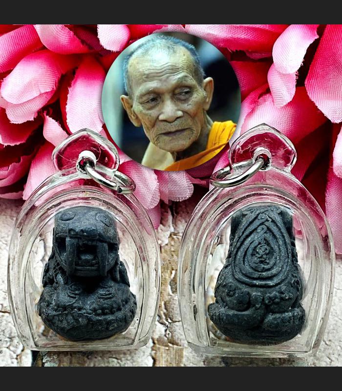 Payak Tiger Saber Tooth Hair Fortune Protection Kalong Be2549 Thai Amulet #17227