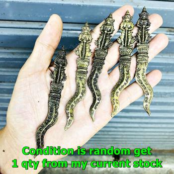 Dagger Meedmor Protection Knife Wesuwan Lp Pong Bronze Be2545 Thai Amulet #17357