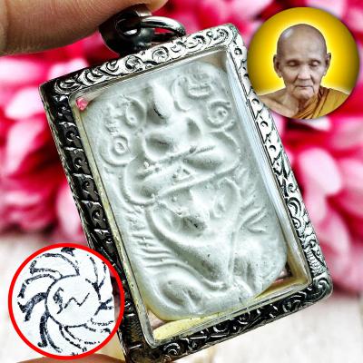 Buddha Ride Garuda Payakrut Wheel Control Parn Lp Doo Watsakae Thai Amulet 17547