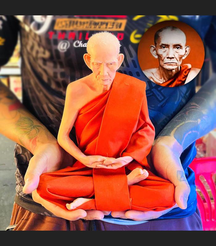 Large Lifelike Wax Art Monk Statue Lp Kuay Guay Watkositaram Thai Amulet #17576 Meditation 9 Inch