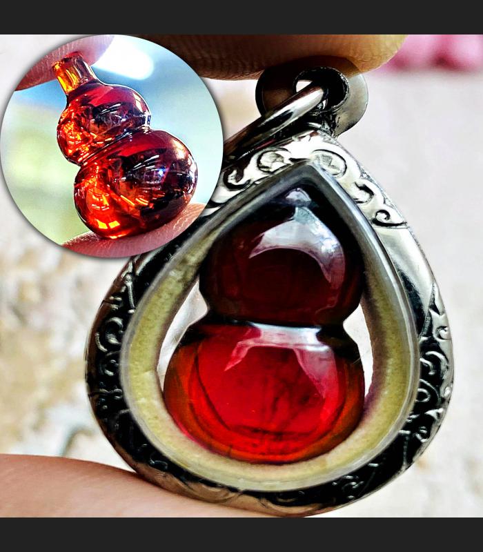 Crystal Healing Naga Eye Leklai NamTow Bottle Leader Boss Red Thai Amulet #17587