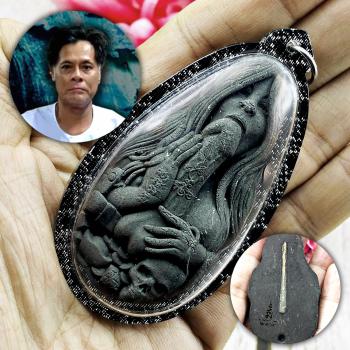Lady Suck Money Rich Whisper Tell Fortune Gamble Win Chanasuek Thai Amulet 17593
