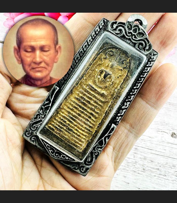 Vintage 100Y Meditation Buddhist Barang Long Somdej WatRakang Thai Amulet #17609