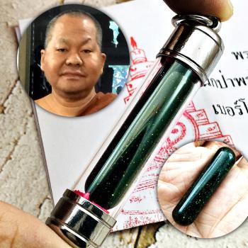 Rich Money Wealth Naga Eye Leklai Capsule Gliter Green Somporn Thai Amulet 17658