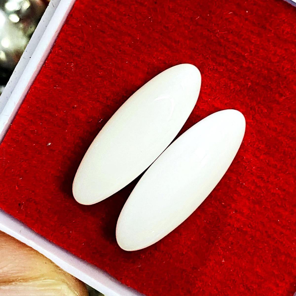 Leklai Kaew x2 White Pearl Capsule Relic Healing Stone Cave Thai Amulet ...