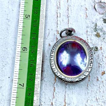 Naga Eye Leklai Magic Lucky Netural Stone Pendant Toffy Purple Thai Amulet 17805