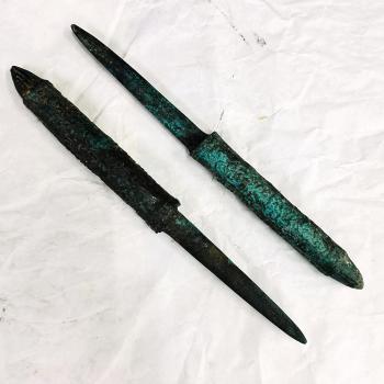 Antique 100y Khmer Style Bronze Deity Angkor Bayon Dagger Sword Twin Blade 17941