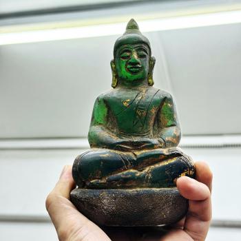 Antique Leklai Quartz Crystal Buddha Green Stone Statue KruHod Thai Lanna #17979