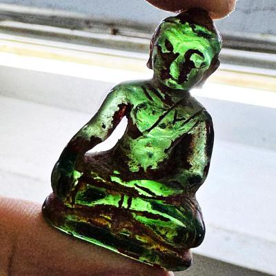 Antique Leklai Quartz Crystal Buddha Stone Kruhod Wealth Green Thai Amulet 18014