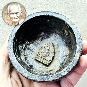 Vintage Holy Water Bowl Rich Millionaire Jindamani Jaosua Boon Thai Amulet 18015
