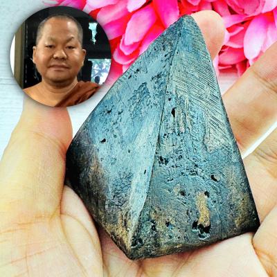 Leklai Kotpi Pyramid Triangle Cave Drop Immortal Protection Thai Amulet #18019