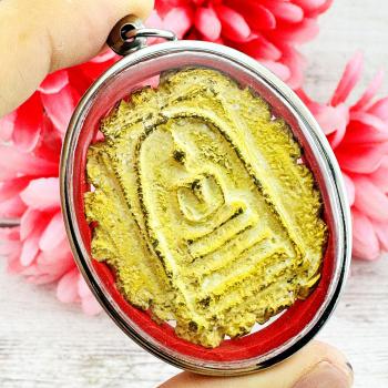 Leklai Yellow Gold Somdej Toh Watrakang Non Cut Edge Phim Yai Thai Amulet #18083