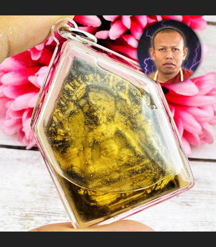 Khunpaen Ashes Oil Twilight Return Love Lust Control Mind Nen Thai Amulet #18113