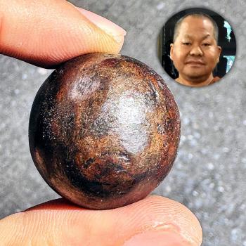 Leklai Kotpi Ball Black Pearl Stone Lucky Immortal Protection Thai Amulet #18122
