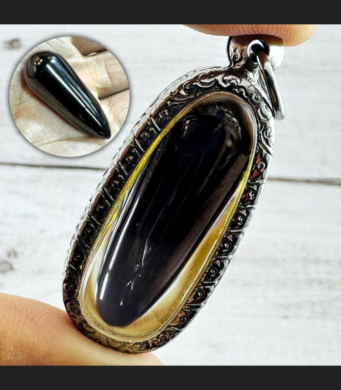 Leklai Naga Eye Healing Stone Fang Crystal Protection Black Thai Amulet #18130