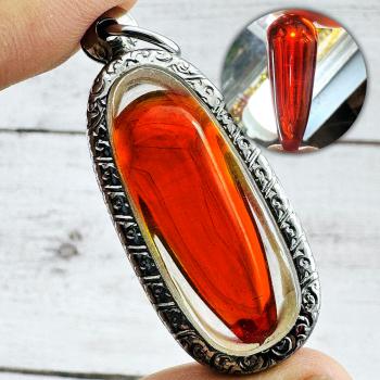 Leklai Naga Eye Crystal Healing Command Control Mind Fang Red Thai Amulet #18135