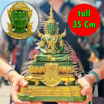 Summer Armor Green Jade Emerald Buddha Statue Meditation Lucky Thai Amulet 18332