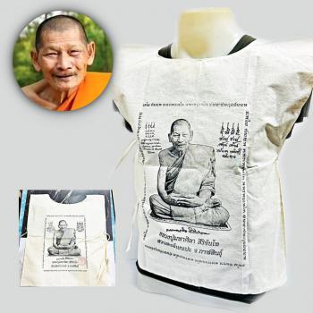 Warrior Suit Cloth Fabric Flag Mahasila Yantra Good Protection Thai Amulet 18378