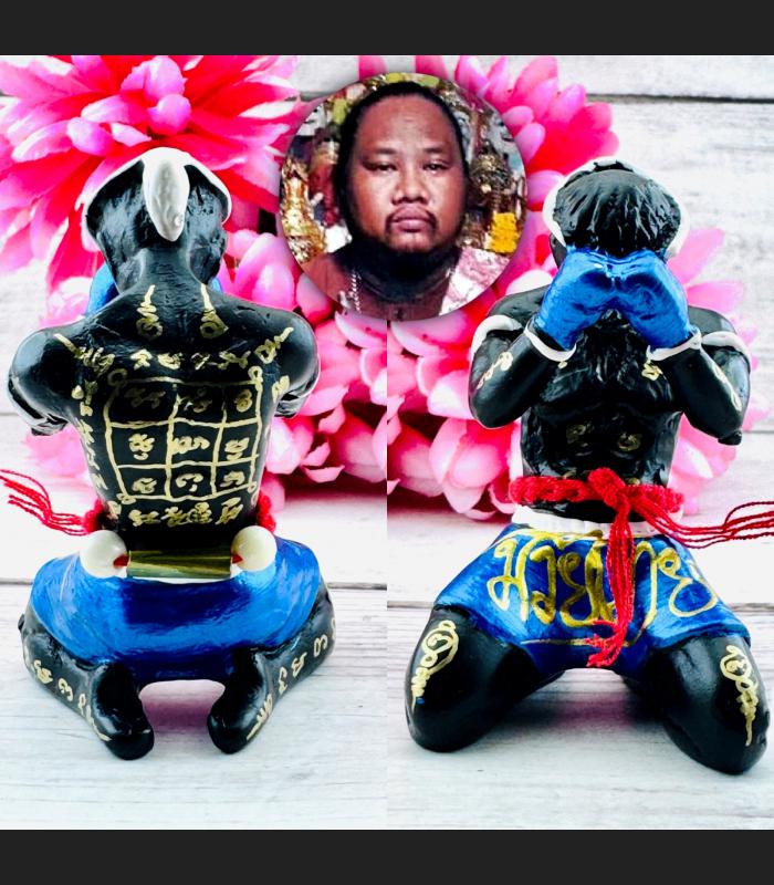 Yant Champion Blue Fighter Boxing Statue Hunpayon Waikru Sann Thai Amulet #18383